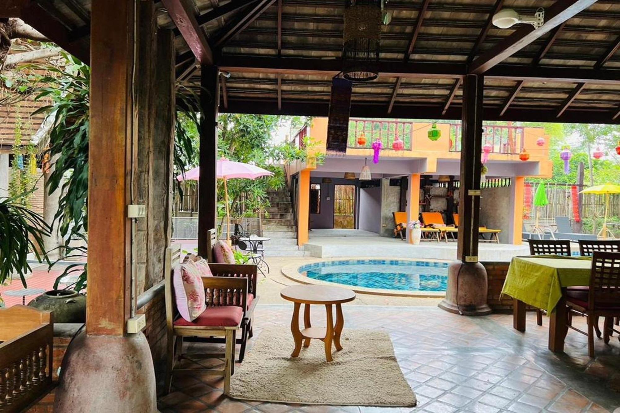 Amethyst Hotel Chiang Mai Exterior foto