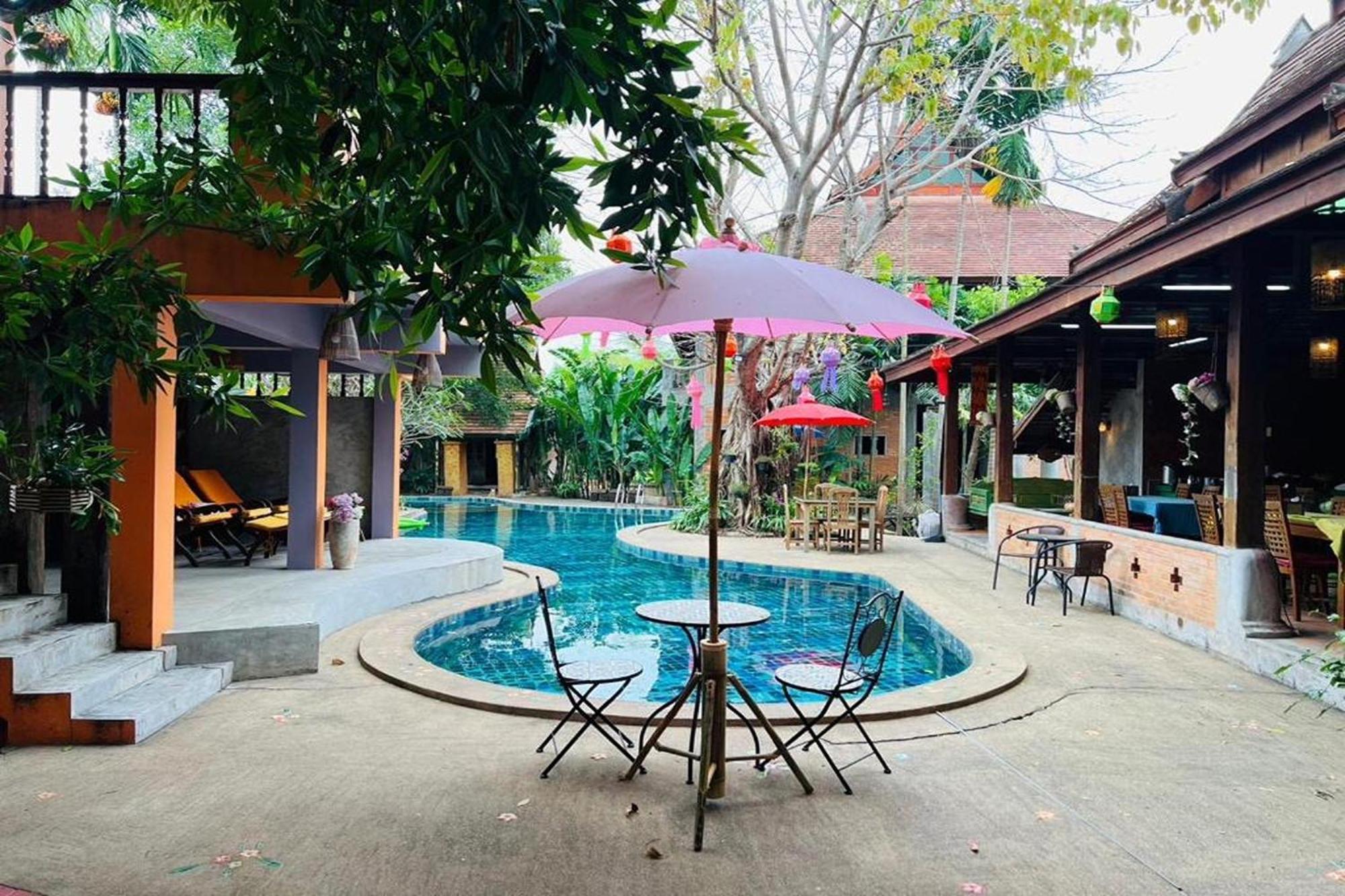 Amethyst Hotel Chiang Mai Exterior foto