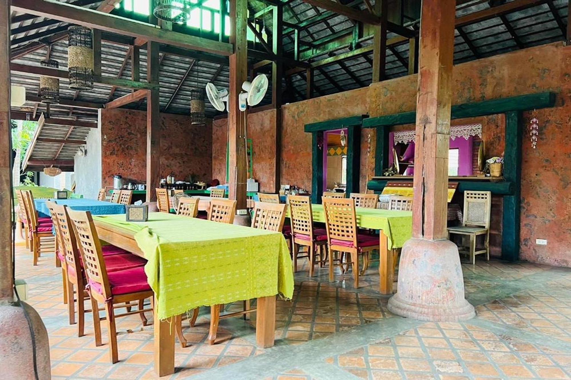 Amethyst Hotel Chiang Mai Exterior foto